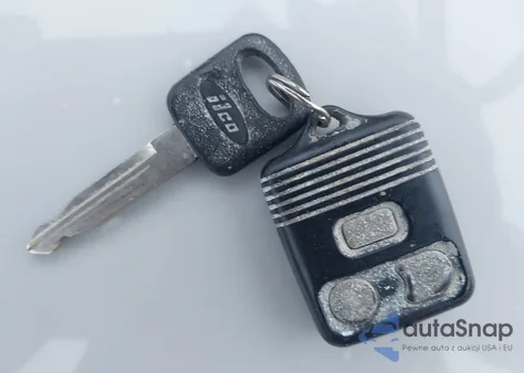 2006 Ford E-350 Super Duty Commercial/Recreational из США, поврежденный, VIN 1FTSE34LX6DA22136